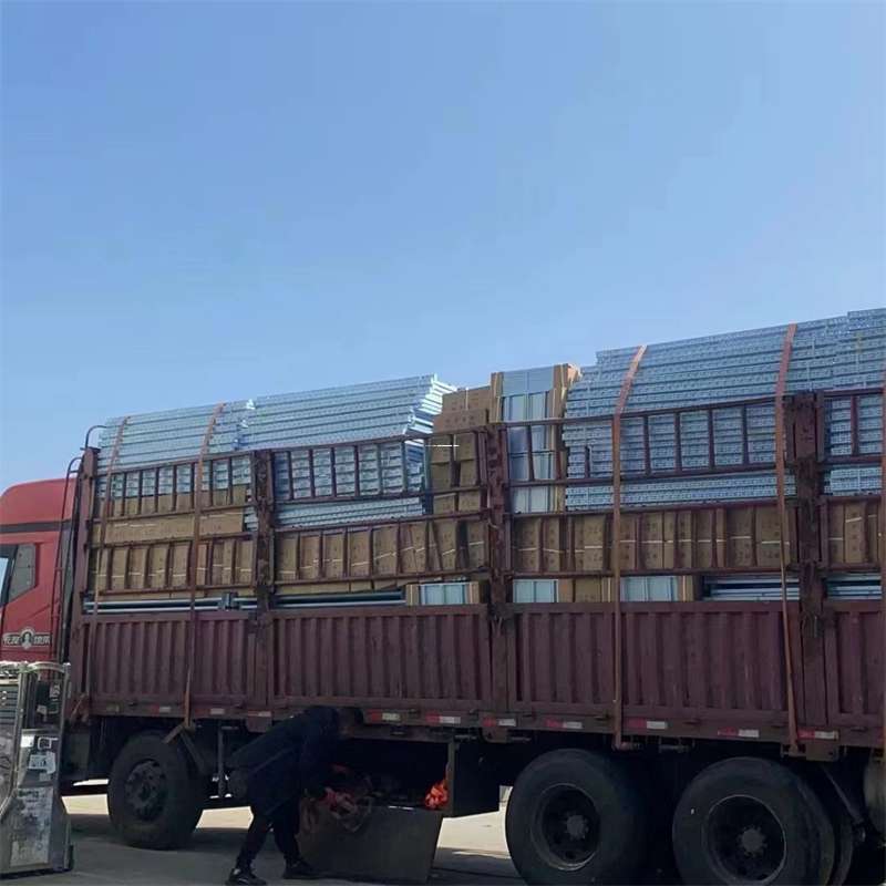 北京昌平到新疆阿勒泰富蕴县物流公司，一站式服务
